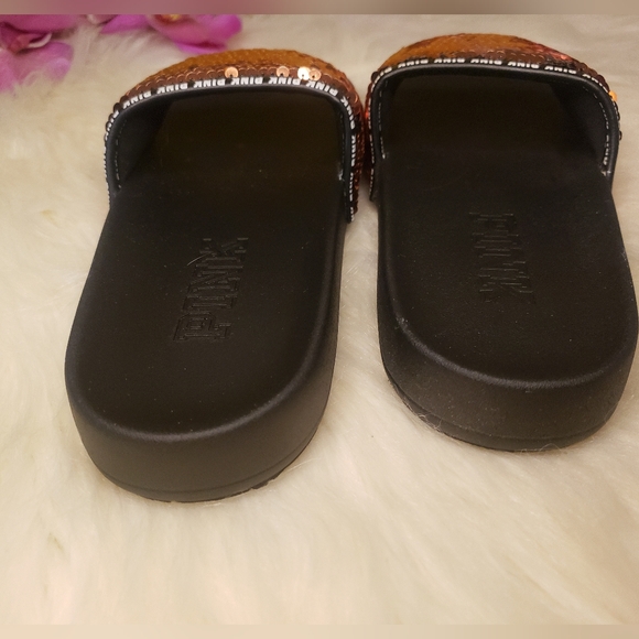 💞PINK Victoria’s Secret Rose Gold Bling Sequins Slides LARGE - Picture 6 of 8